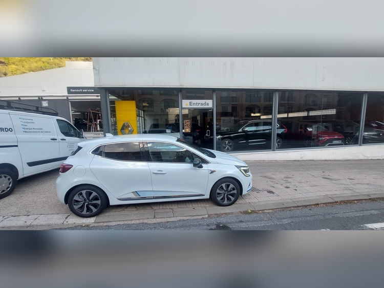 Renault Clio 1.6 hybri 145cv foto 2